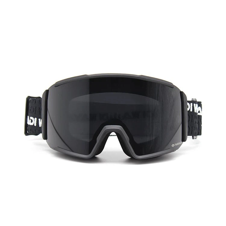 Чи має значення колір ваших лижних окулярів? Погляд виробника